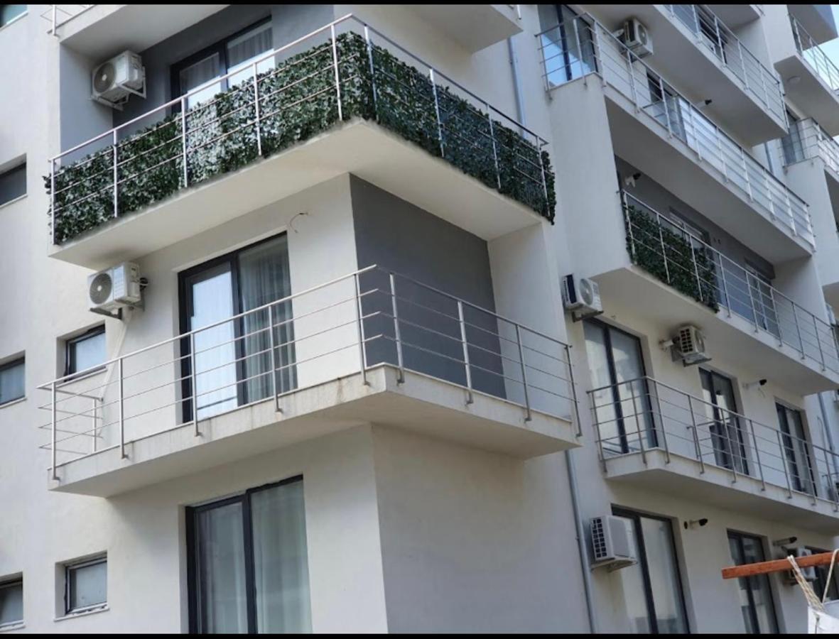 First Line Sea Apartamento Năvodari Exterior foto
